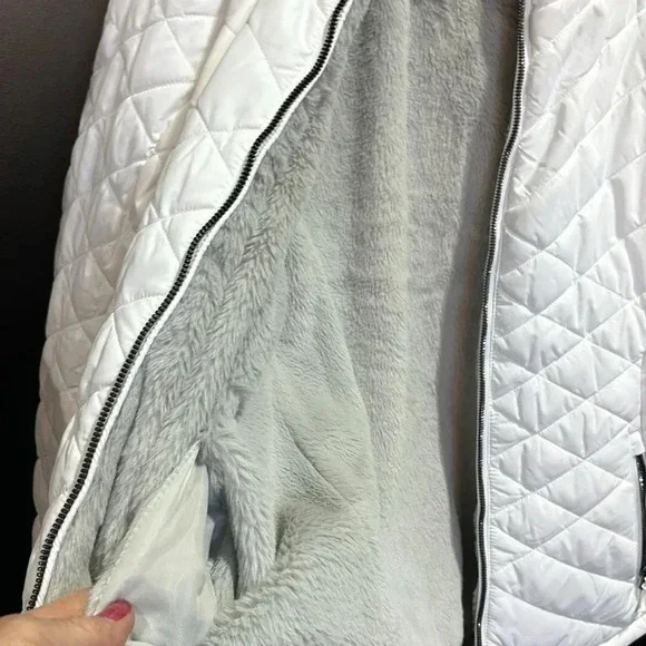 Free Country Cloud Lite Reversible wind resist quilted plush lined jacket/coat - Picture 6 of 14